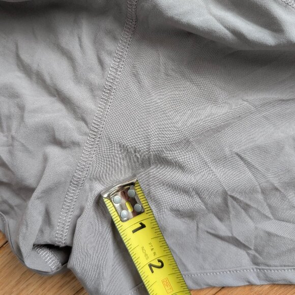 EUC Rabbit Catch Me If You Can Running Shorts Large Silver Filigree Stripe gray - Picture 11 of 11